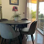 Antonia Apartman