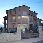 Antonia Apartman Jadranovo