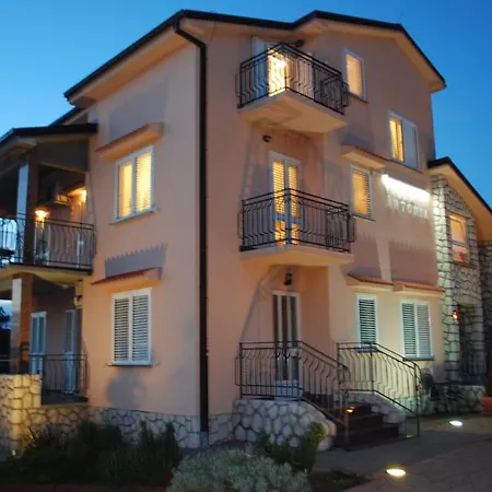 Appartement Antonia *