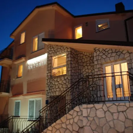 Antonia Appartement *